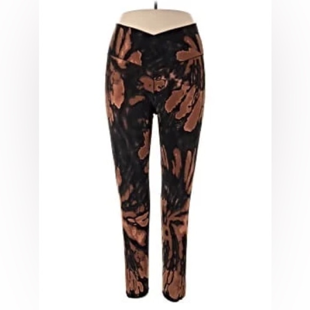 Aerie Black and Brown Patterned Leggings
